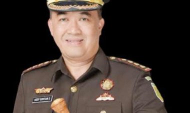 Kajari Pekanbaru Menahan Dua Direktur Anak Perusahaan BUMD, Asep Prediksi Masih Ada Tersangka Lain