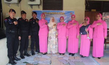 Detasemen Gegana Sat Brimob Polda Riau laksanakan Anjangsana dalam rangka HUT ke -50 Gegana