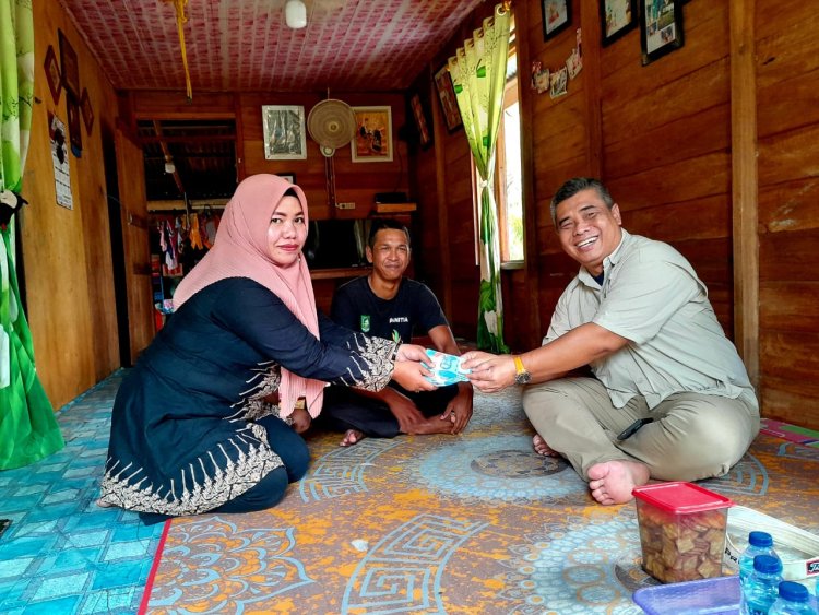 Anggota DPRD Bengkalis Haji Rafee Konsisten Salurkan Gaji Pribadi untuk Bantu UMKM di Daerah Pemilihannya