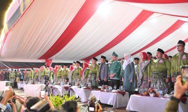 Bupati Rohil Hadiri Malam Pembukaan MTQ Ke-43 Provinsi Riau di Kabupaten Bengkalis