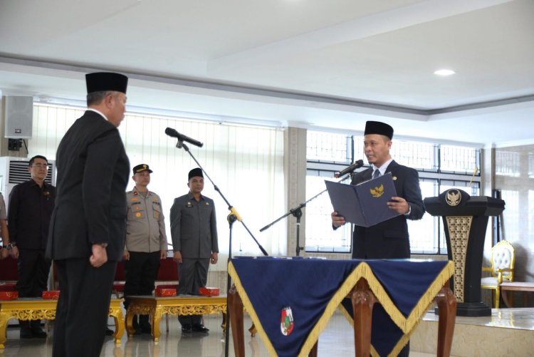 Pelantikan Pj Sekdako Pekanbaru, Agung Nugroho Tekankan Pelayanan dan Integritas